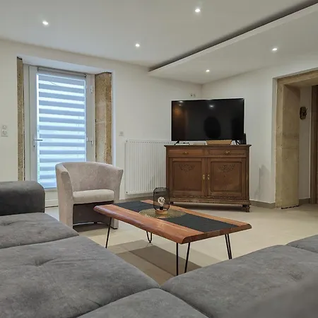 Holiday home Elegant Avec Jardin, Proche Luxembourg, Nancy, Metz - Fr-1-585-163 Spincourt