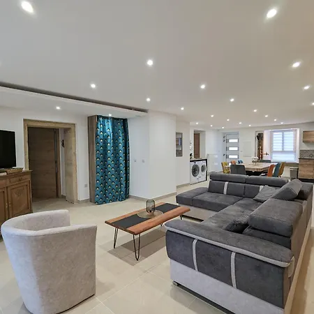 Holiday home Elegant Avec Jardin, Proche Luxembourg, Nancy, Metz - Fr-1-585-163